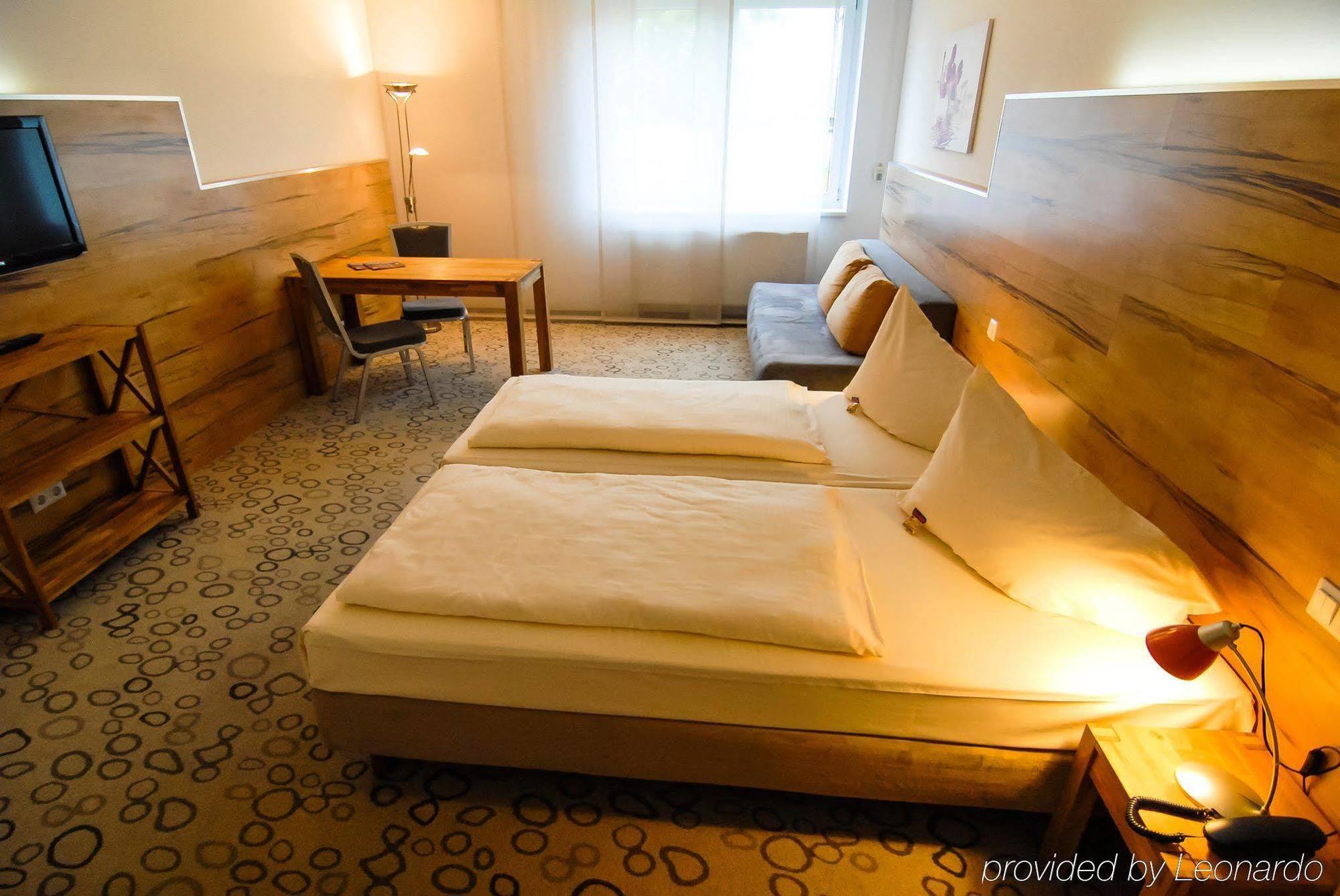 Petul Apart Hotel Am Ruhrbogen Bochum Extérieur photo
